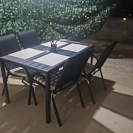 Stan Na Dan Niki * Mostar